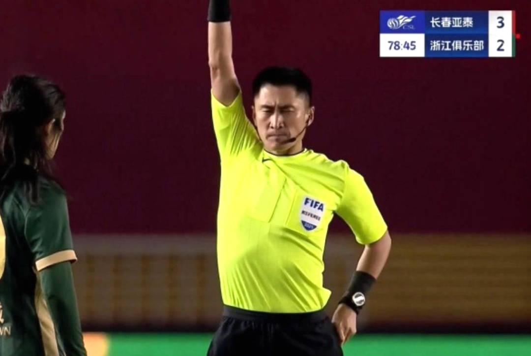 中國世界杯歷史_馬寧世界杯裁判資格_中國裁判馬寧連續兩屆世界杯