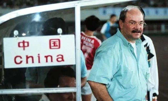 國足沖擊世界杯歷史_中國男子足球國家隊 關島隊 2022年卡塔爾世界杯亞洲區預選賽40強賽A組