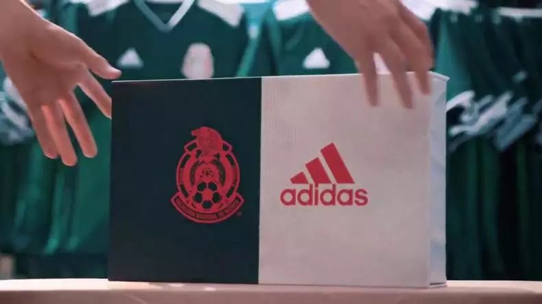 耐克阿迪世界杯歷史_世界杯球衣贊助商N(yùn)ike VS adidas_球衣設(shè)計(jì)靈感來(lái)源