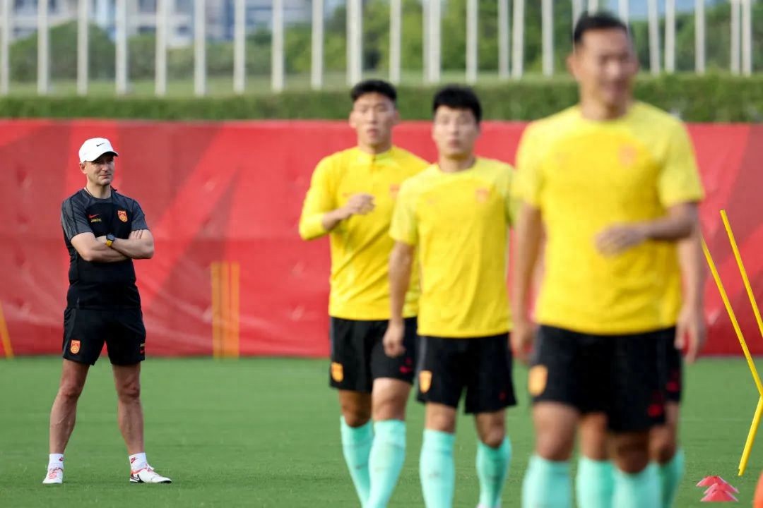 國足啟動沖擊2026世界杯之路，首戰即決戰！