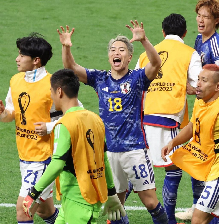 日本世界杯7場勝利_超越韓國亞洲第一_日本世界杯歷史首球