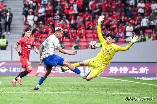 2026中超聯賽第14輪上海海港主場迎戰天津津門虎比賽結果_2026中超聯賽積分榜_海港本賽季表現低迷分析及津門虎罰分清零后狀態反差
