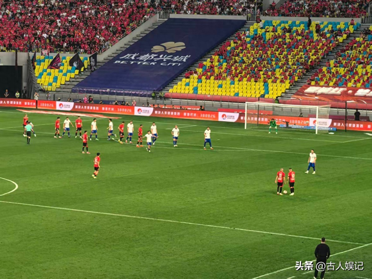 一球定勝負！蓉城1-0擊退泰山斬獲半程冠軍，泰山真的該醒醒了