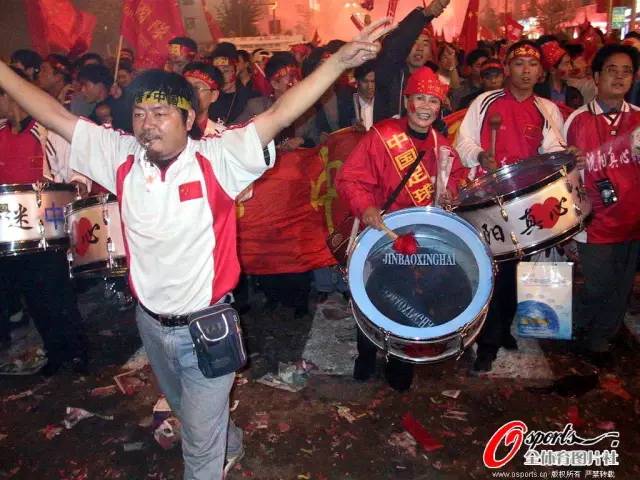 于根偉制勝球圓夢_國足沖擊世界杯歷史_20年前中國男足世界杯出線之夜